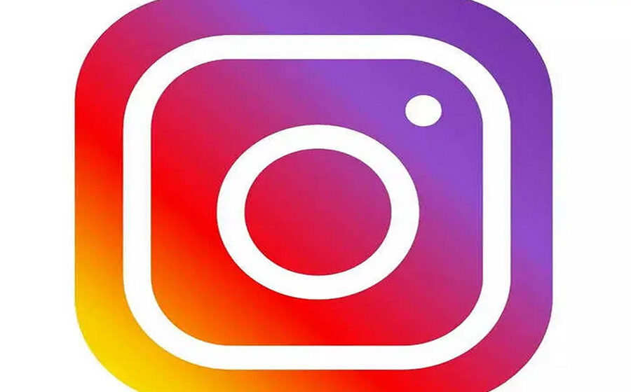 Instagram Explores Pinning Posts to Profiles