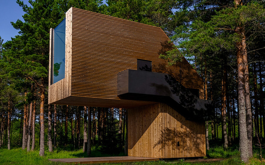 Embracing Nature: Piil Tree House Retreat by Arsenit