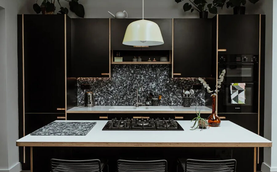 Timeless Black and White Kitchens: A Stylish Contrast