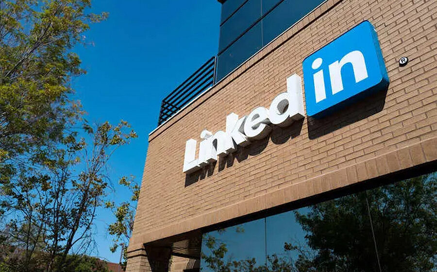 Microsoft’s Revenue Boost from LinkedIn Premium