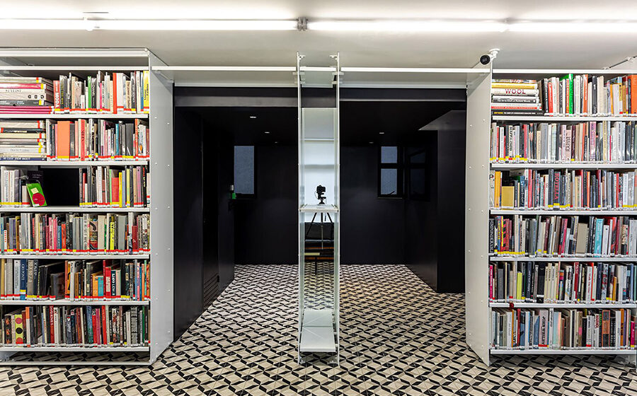 Crafting Spatial Harmony: Office & Library Space GB65 by Metro Arquitetos Associados