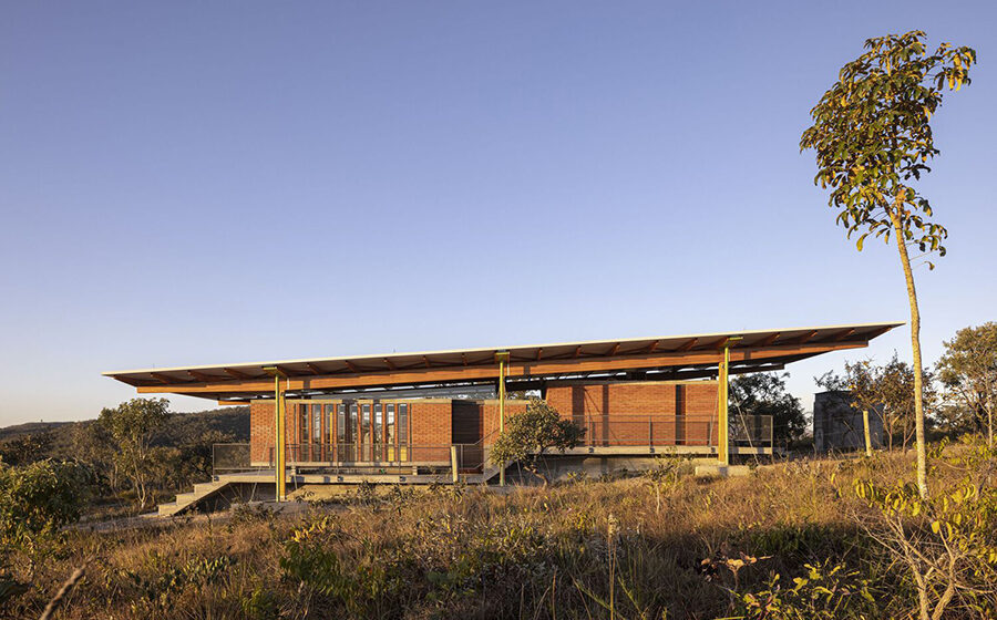 Embracing Nature: Palicourea House