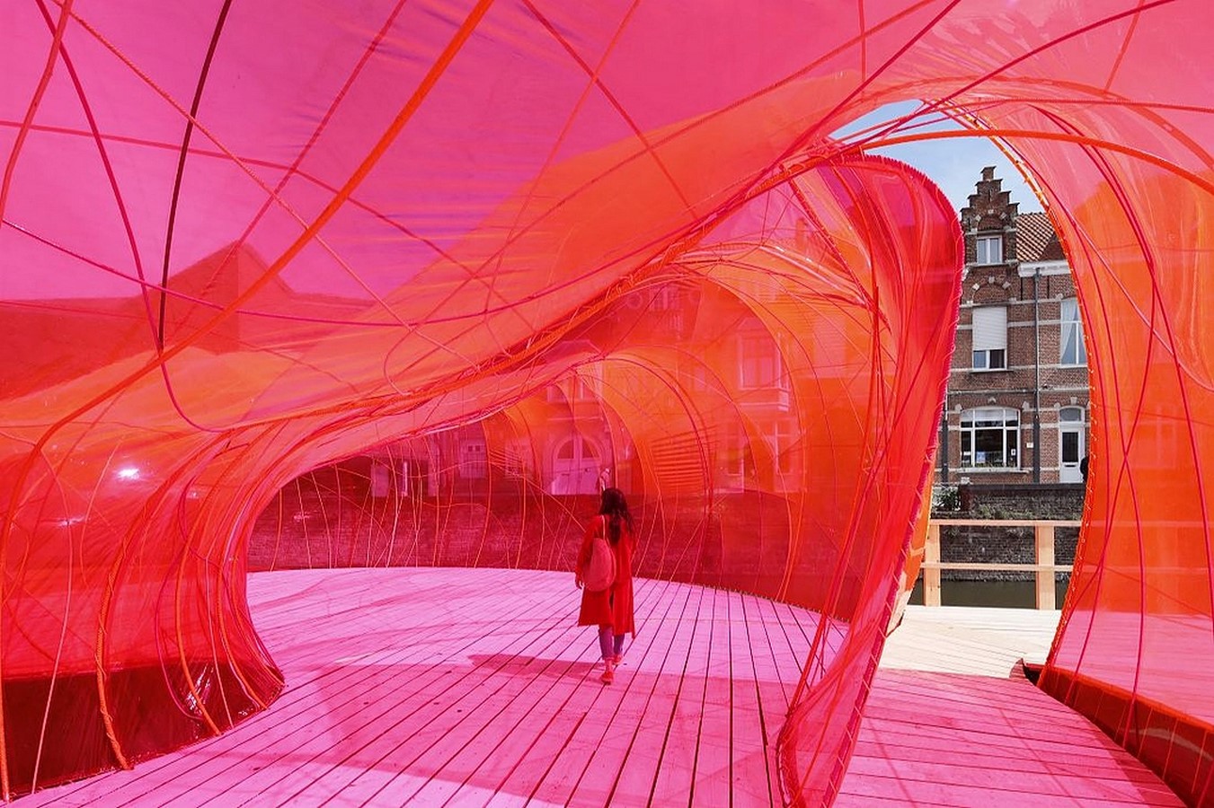 Exploring Tensile Architecture: Pavilions by Lastra y Zorrilla ...